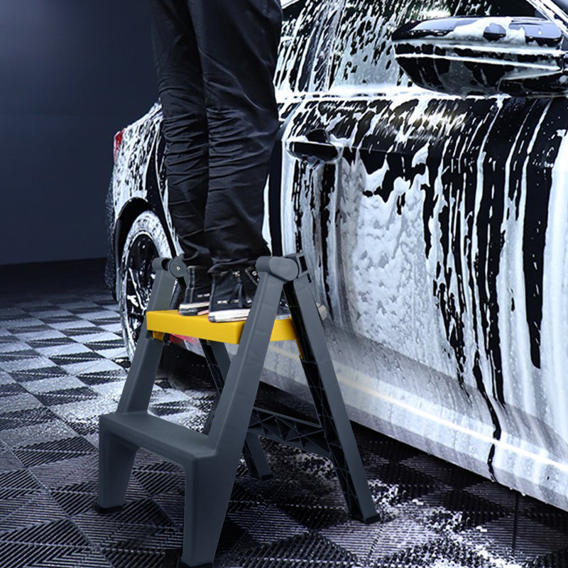 Step Ladder