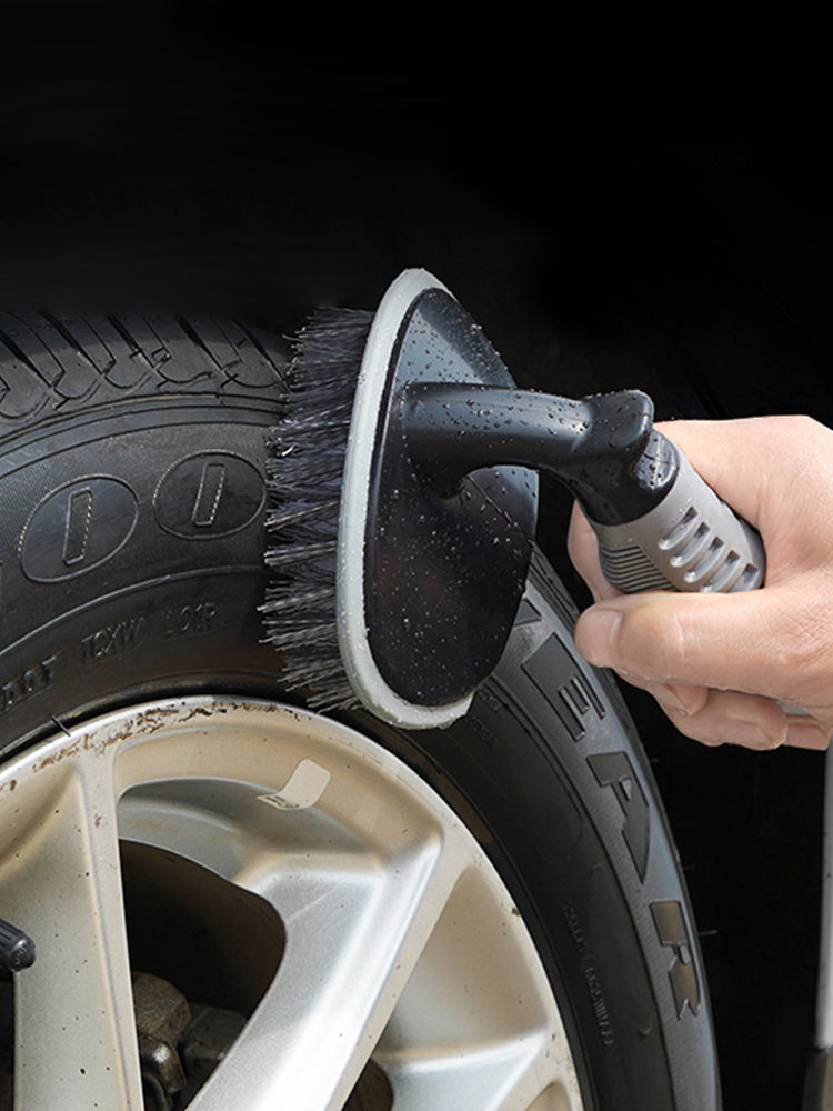 Curved Tire Cleaning Brush